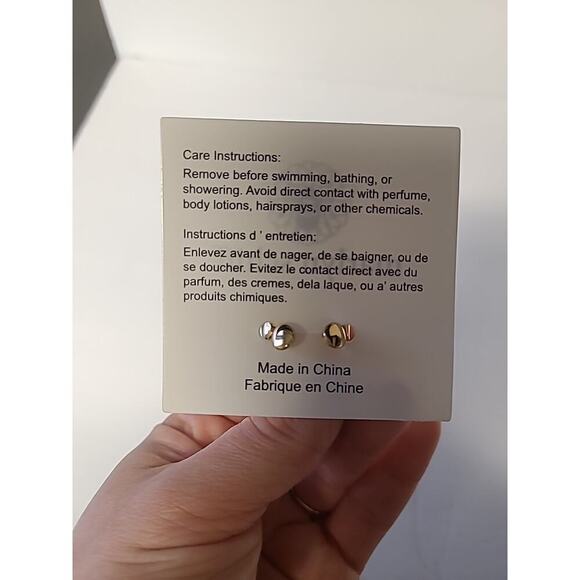 Marlyn Schiff Adjustable Goldtone Rhinestone Pave Circle Ring Giftable NEW - Picture 2 of 4